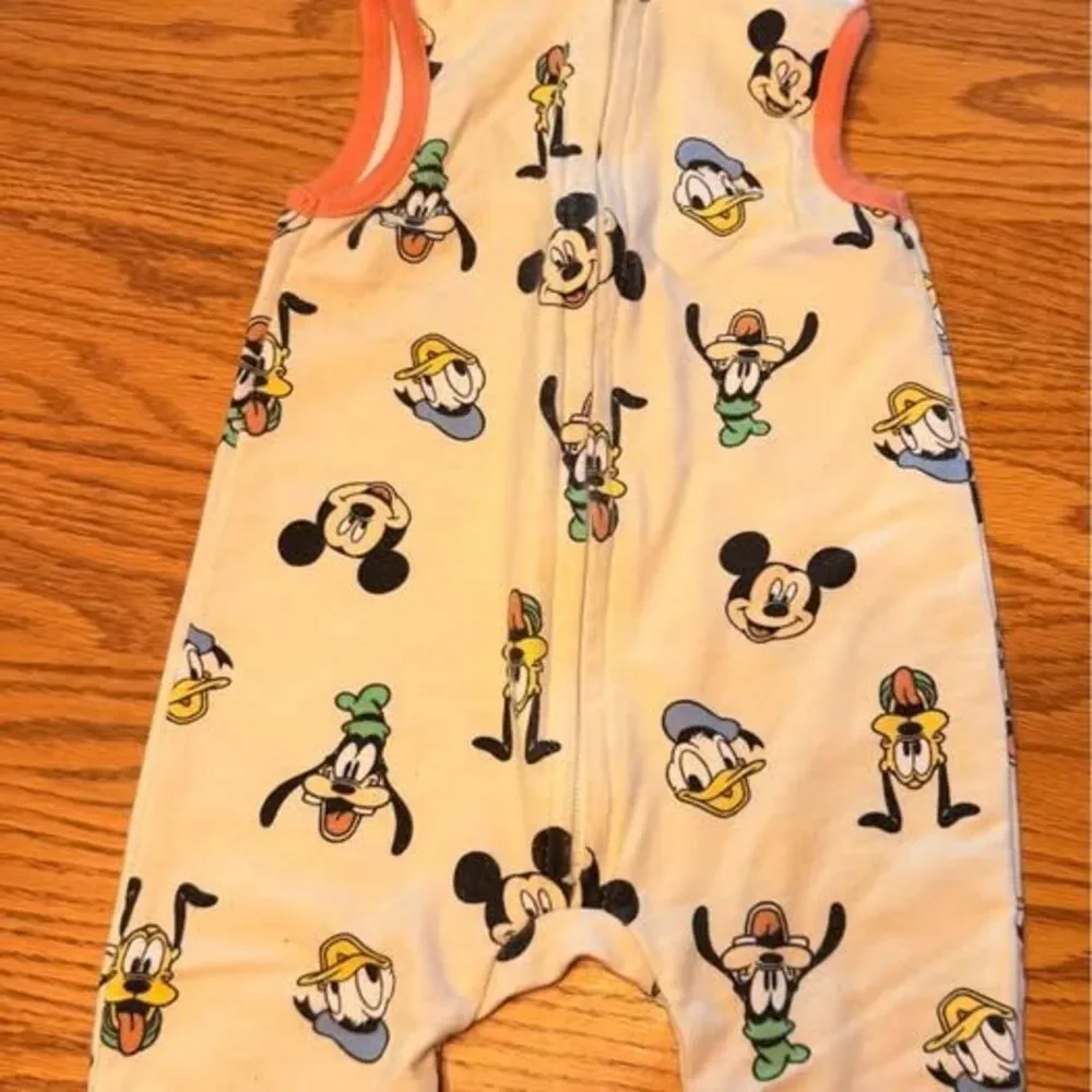 Disney onesies with hood 18 M